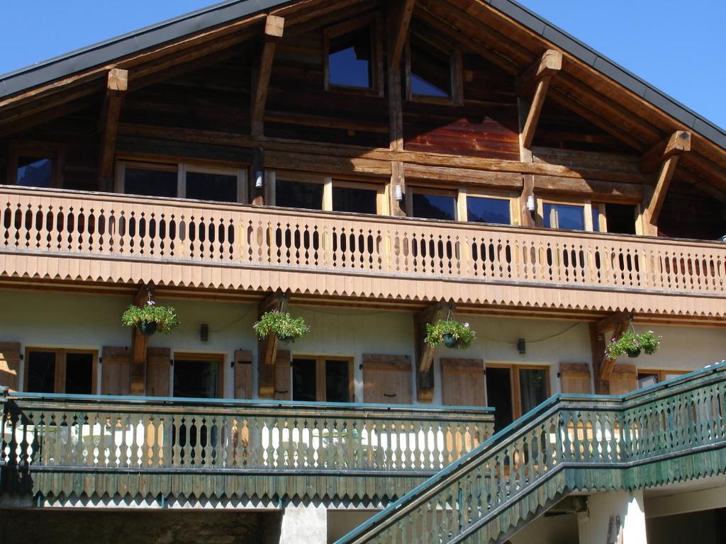 La Ferme du Château La Chapelle-d'Abondance Exterior foto